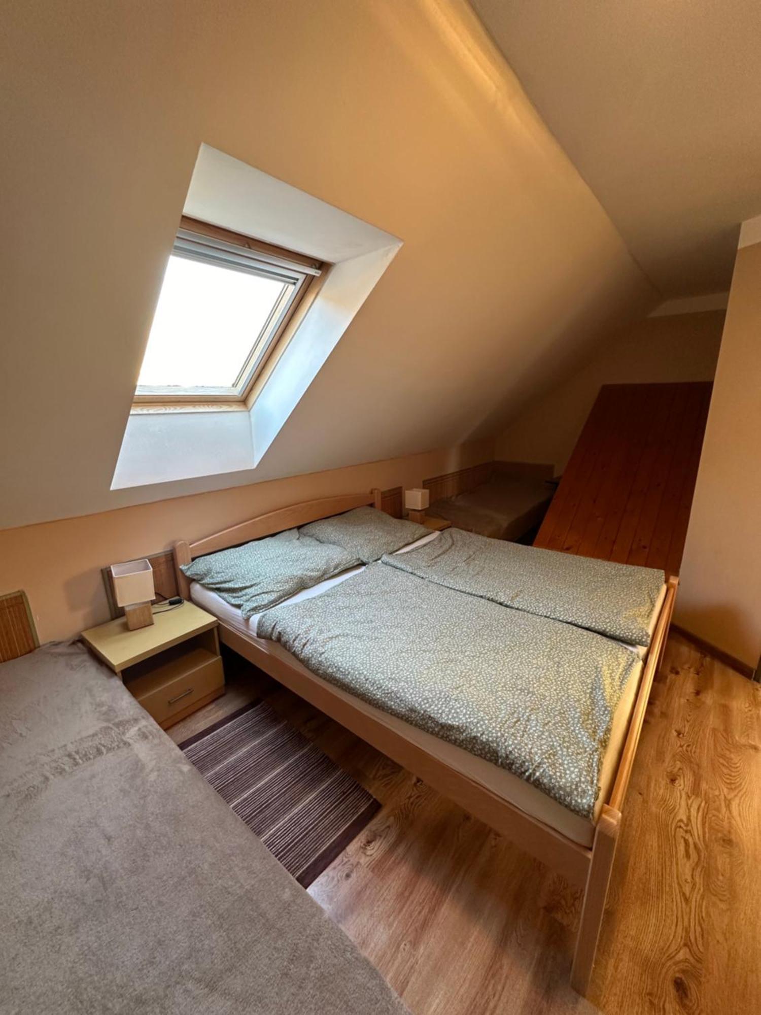 Apartment Dehtare Екстер'єр фото