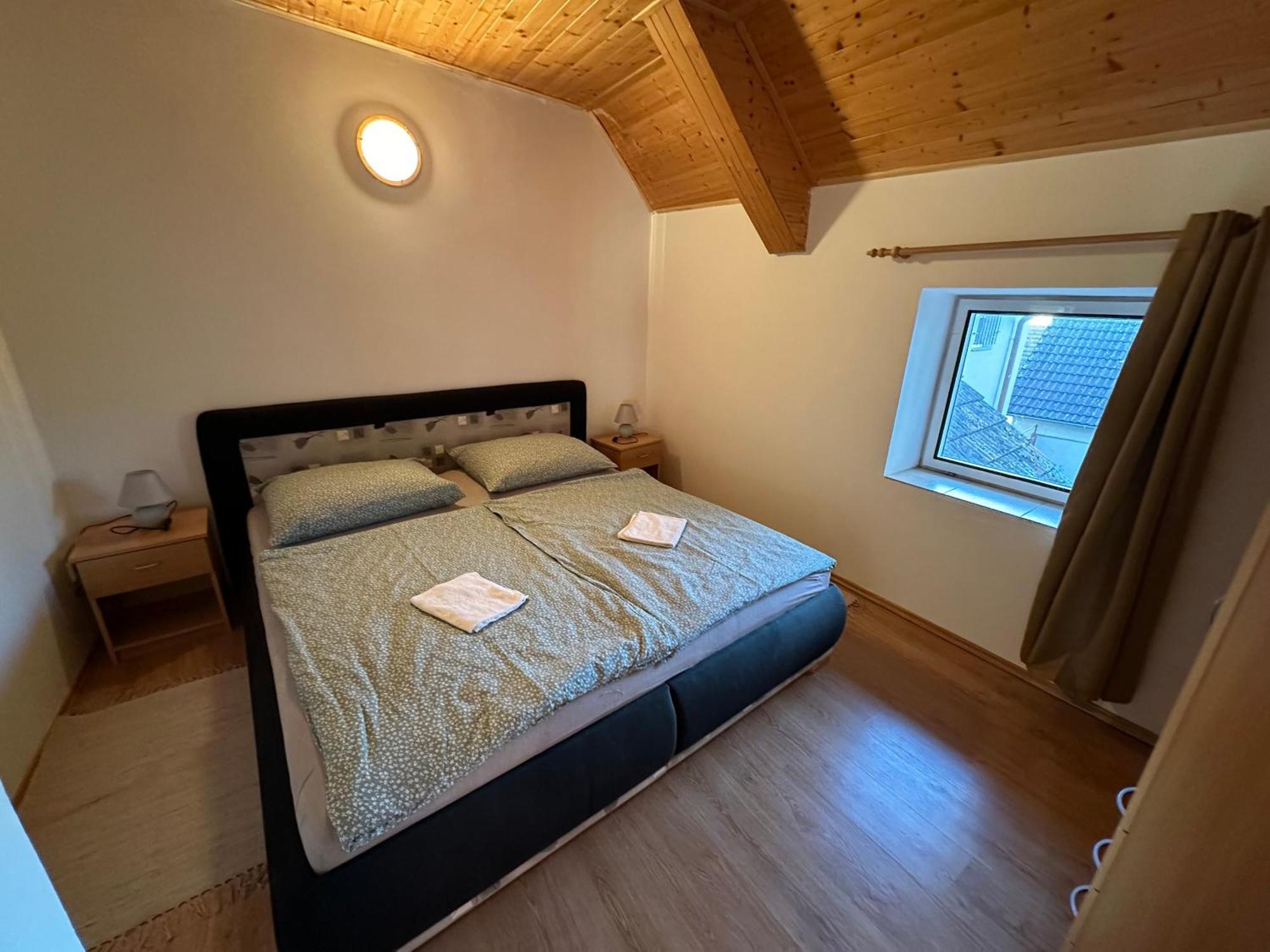 Apartment Dehtare Екстер'єр фото