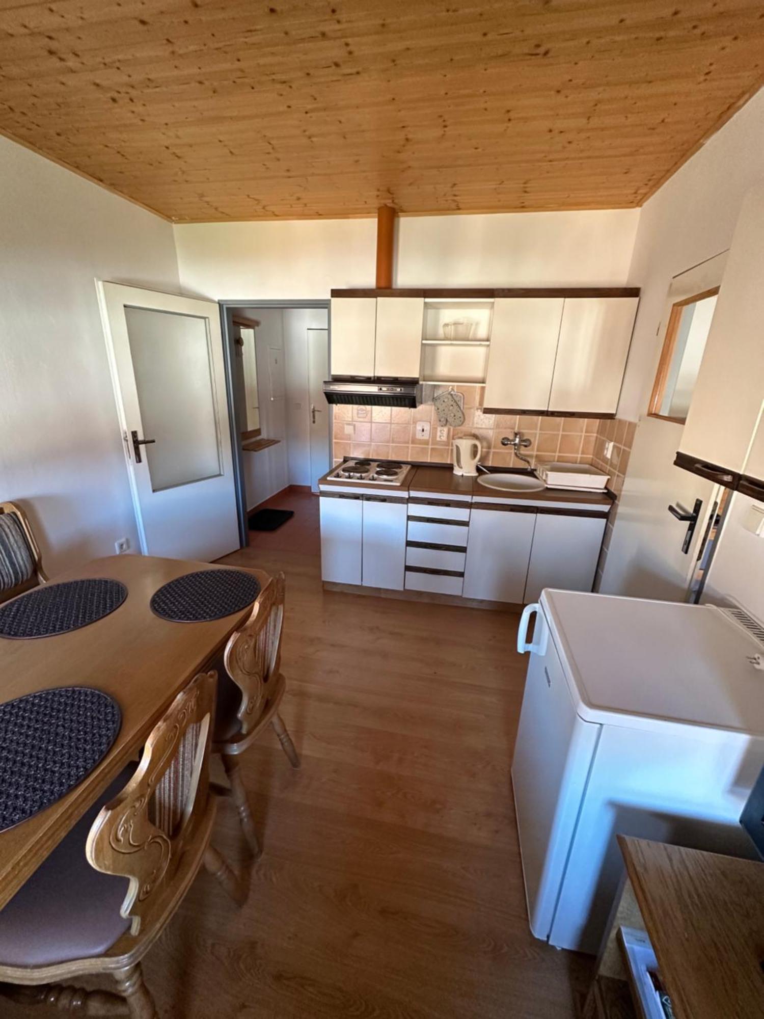 Apartment Dehtare Екстер'єр фото