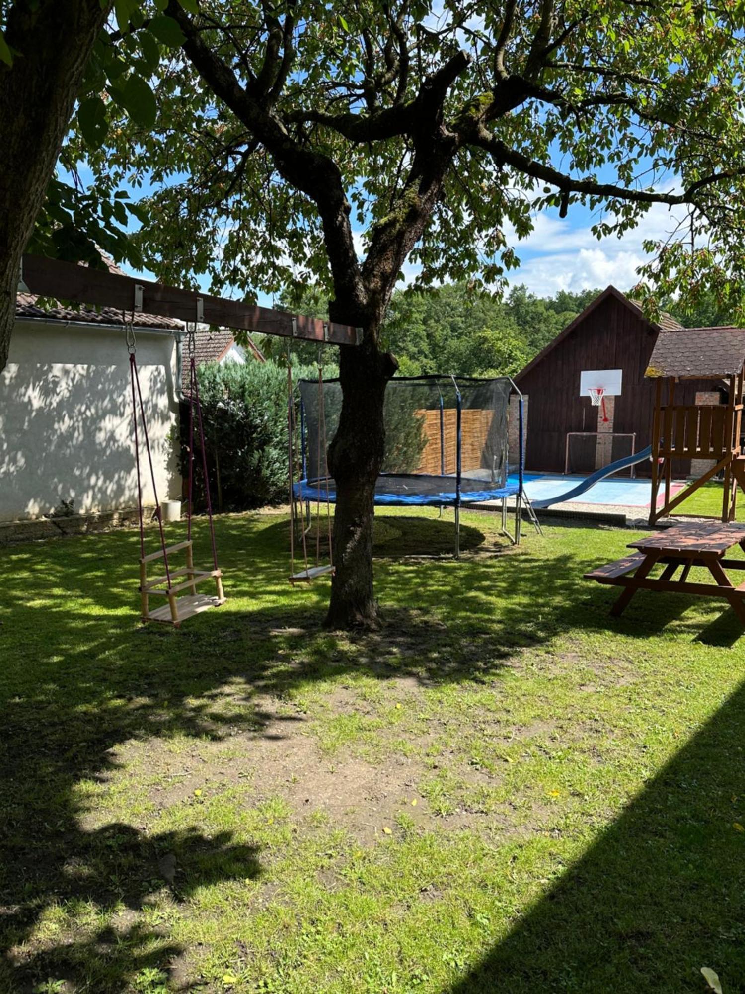 Apartment Dehtare Екстер'єр фото